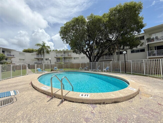 Building Photo - 7737 SW 88th St