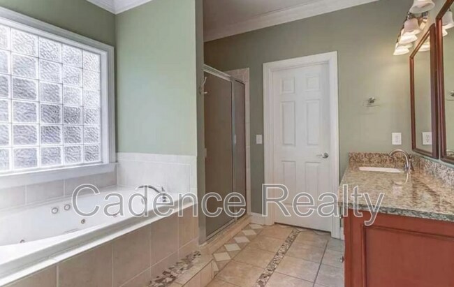 Building Photo - 7107 Long Boat Cir