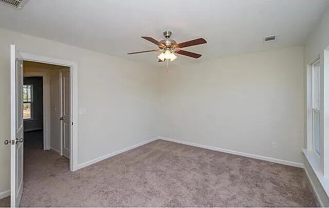 Building Photo - 710 Red Cedar Ct