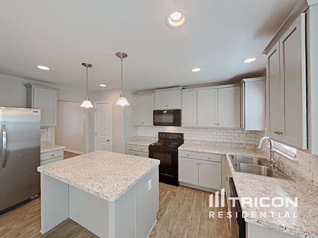 Building Photo - 3617 Torrey Ln
