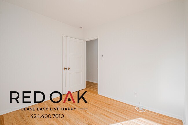 Building Photo - 2727 Butler Ave