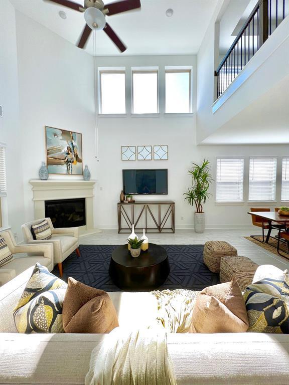 Building Photo - 4640 Modena Bay Bend