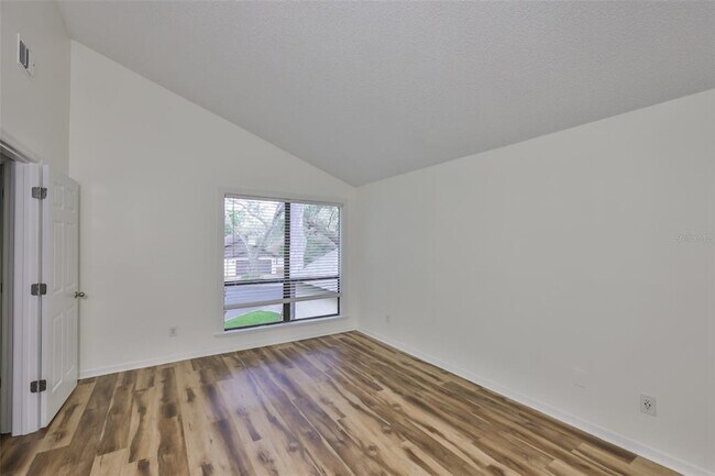 Building Photo - 13703 Sweetwater Cove Pl