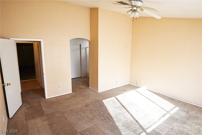 Building Photo - 425 Don Fernando Circle