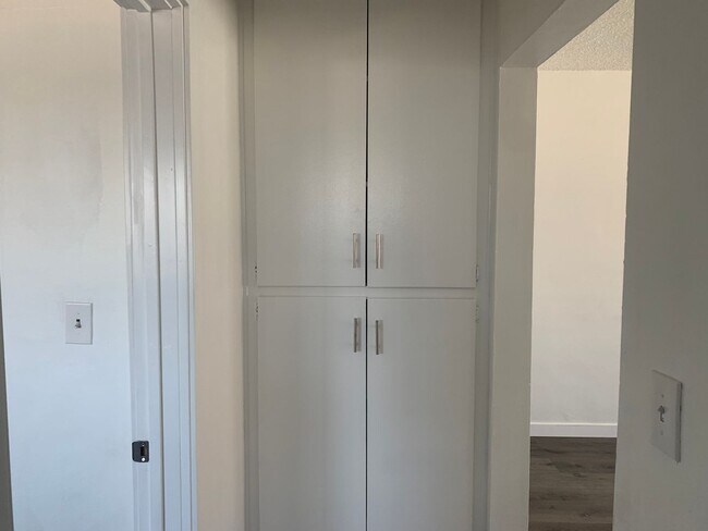 Interior Photo - Tropicana