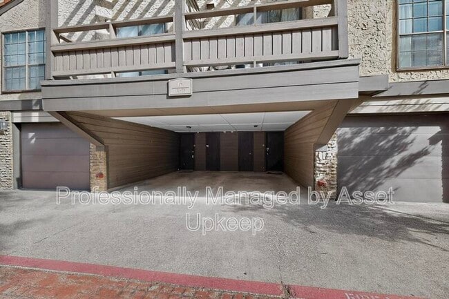 Building Photo - 4800 Northway Dr