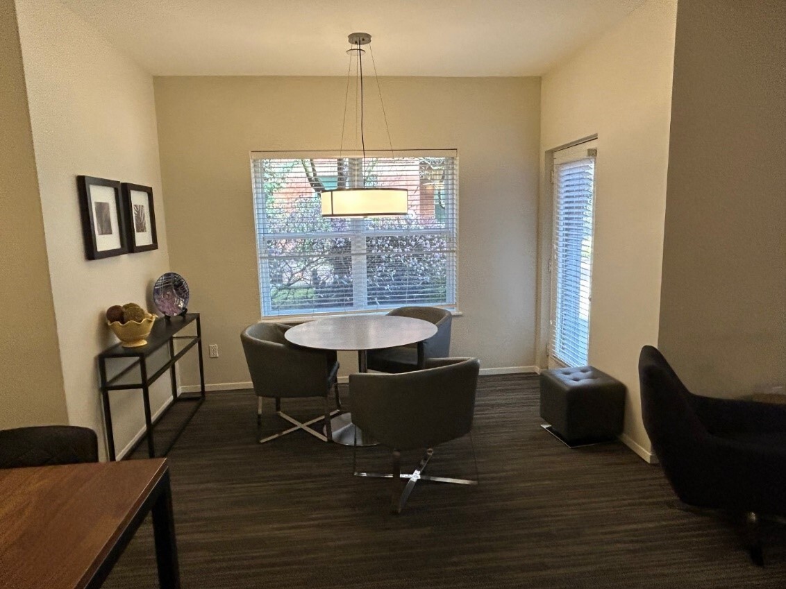 Common Area - 1500 SW Park Ave
