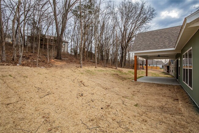 Building Photo - 47 Overton Dr