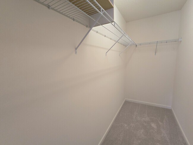 Building Photo - 5641 Fellowship Dr