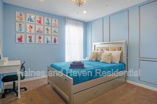 Building Photo - 403 Corvina Dr