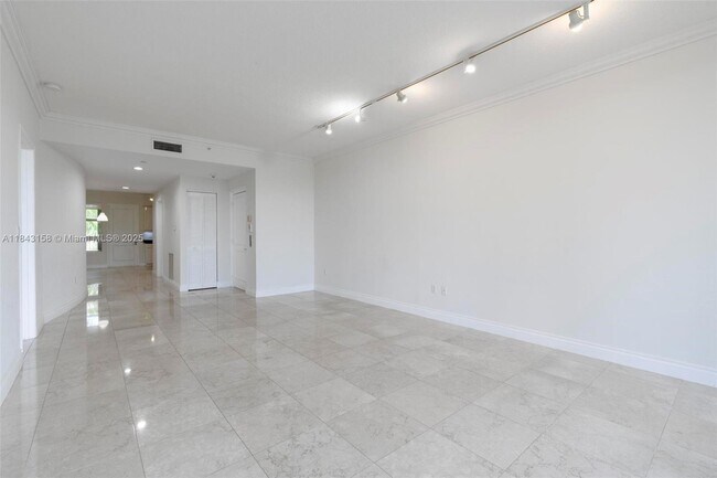 Building Photo - 703 Crandon Blvd