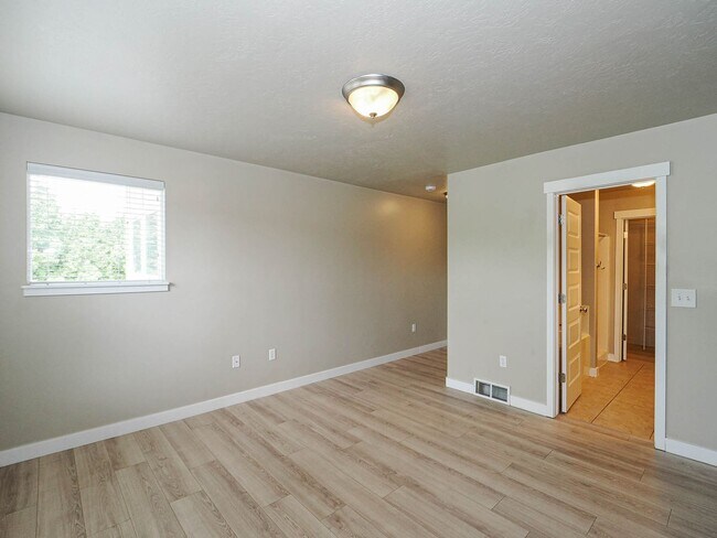 Building Photo - 3794 Lilac Heights Dr