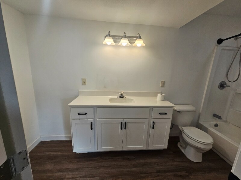 Building Photo - 5677 County Rd 260