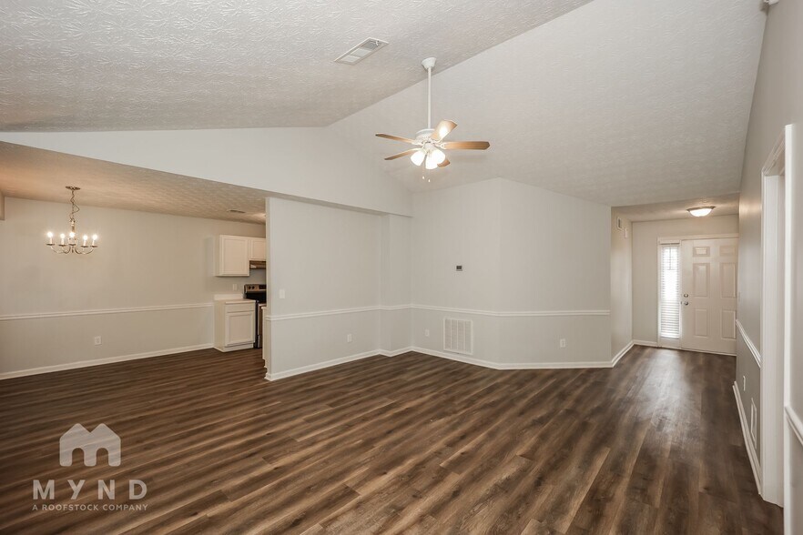 Building Photo - 188 Bay Ct Dr