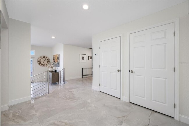 Building Photo - 540 59th Ave