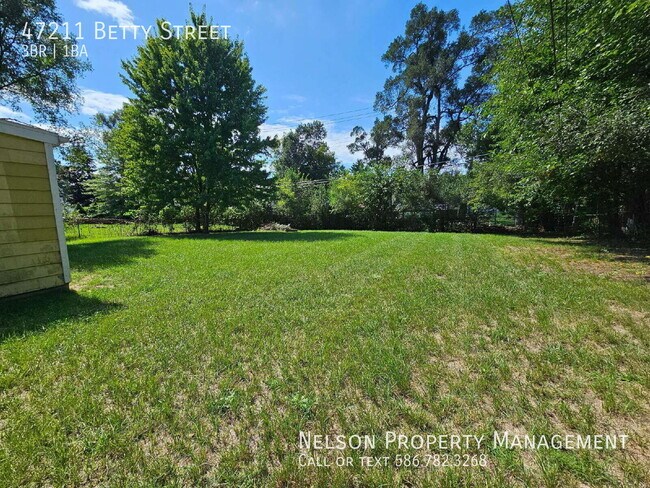 Building Photo - 47211 Betty St