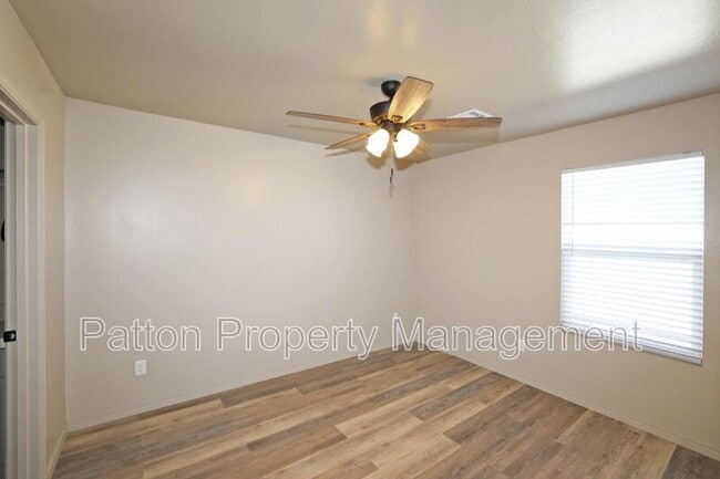 Building Photo - 10524 Tierra Sta. Dr