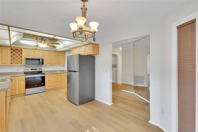 Building Photo - 413 S Bayshore Blvd