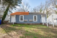 Building Photo - 303 Raynor St