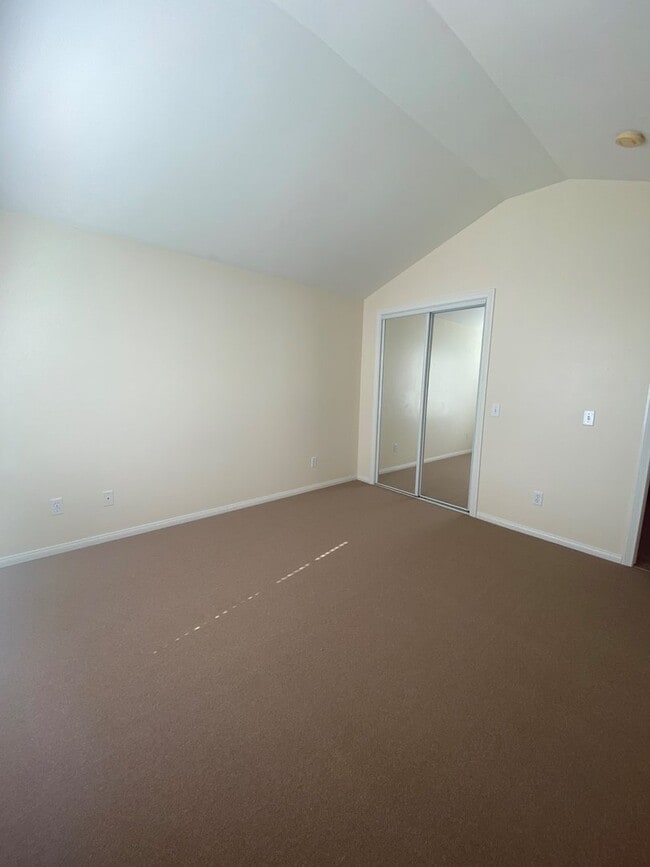 Building Photo - Santa Barbara - Cute two bedroom, one bath upstairs home near Cottage Hospital.