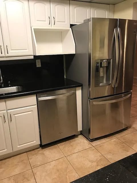 Building Photo - 290 174th St St