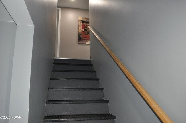 Building Photo - 25 Lizzy Ln