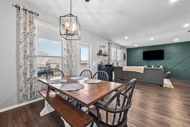 Building Photo - 317 Black Alder St