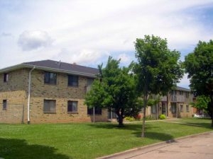 Primary Photo - Fairview Plaza Apartments