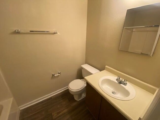 Building Photo - NOW AVAILABLE! Charming 2-Bedroom, 2-Bathroom Single-Level Townhome