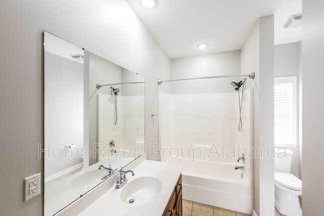 Building Photo - 26540 Mill Creek Dr