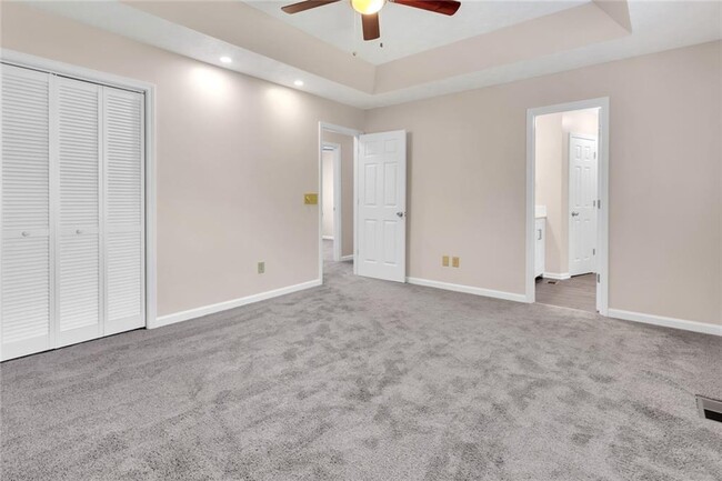 Building Photo - 826 Grindstone Ct