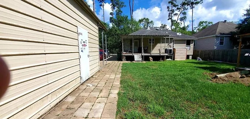 Building Photo - 212 Canulette Rd