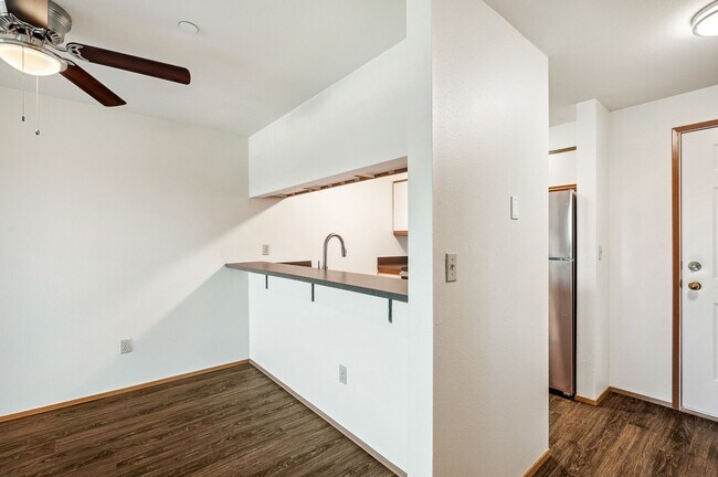 Floorplan - Daniels Apartments