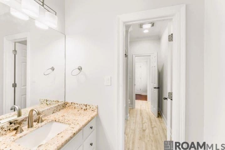 Building Photo - 2904 Rue Dauphine