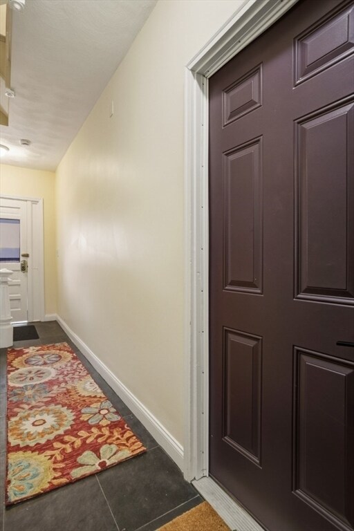 Building Photo - 171 Brooks St