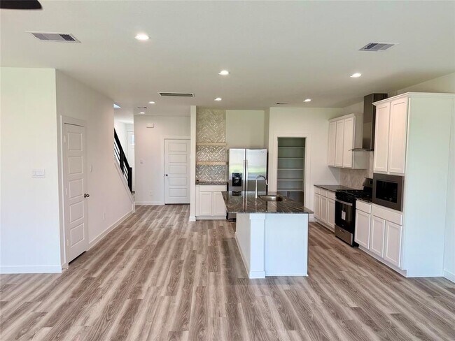 Building Photo - 2911 Needham Gdn Ln