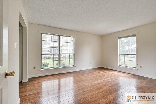 Building Photo - 298 Wimbeldon Ct