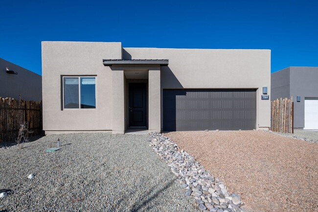 Building Photo - Contemporary Haven in Desert Sage