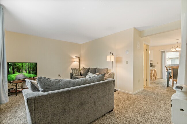 Building Photo - 276 Broad St