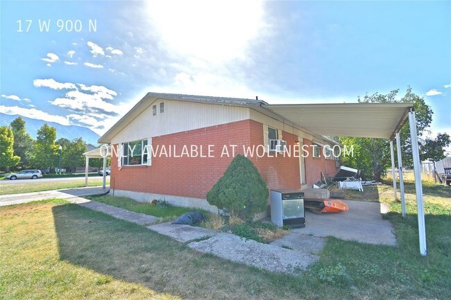 Building Photo - Lovely 4 Bed Orem Unit! No Deposit Option!