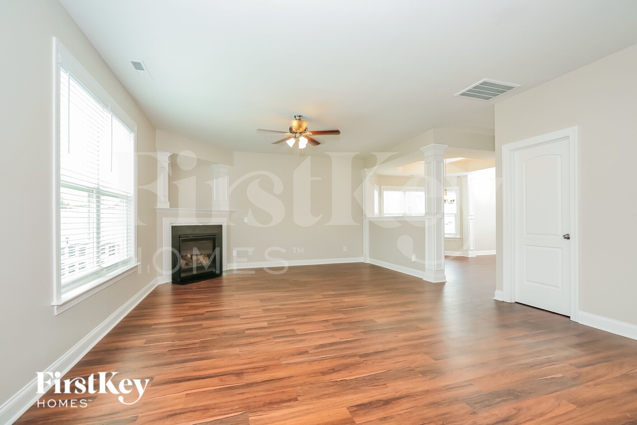 Building Photo - 121 Wintergreen Ct