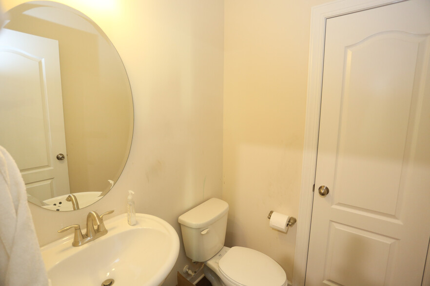 Powder Room on 1st Floor - 2001 Trading Path Lane