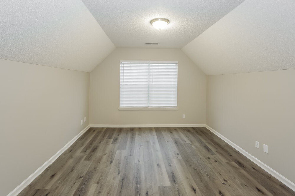 Building Photo - 2711 Clarencefield Dr