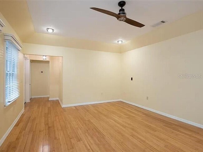 Building Photo - 5211 SW 86th Terrace
