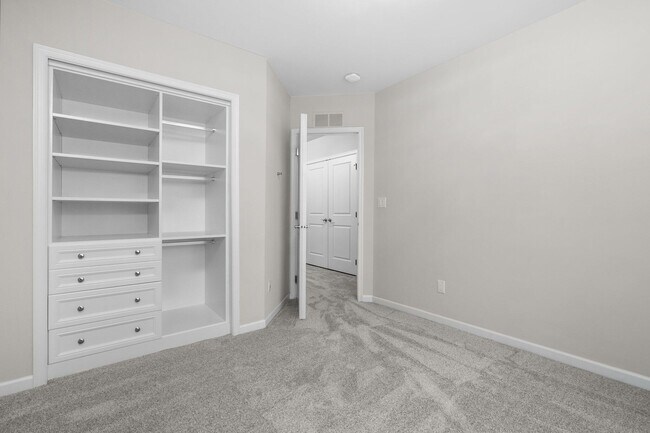 Building Photo - 2809 Rathmore Ln.