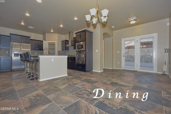 Building Photo - 270 Silver Hill
