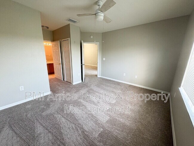 Building Photo - 9529 Newdale Way