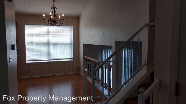 Building Photo - 3 br, 2 bath House - 2195 Cliffrose Lane