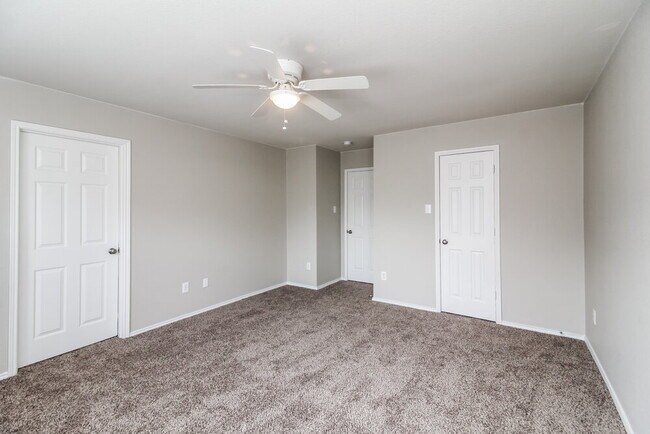 Building Photo - 13136 Settlers Trail