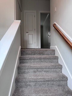 Building Photo - 2210 Mid Ln